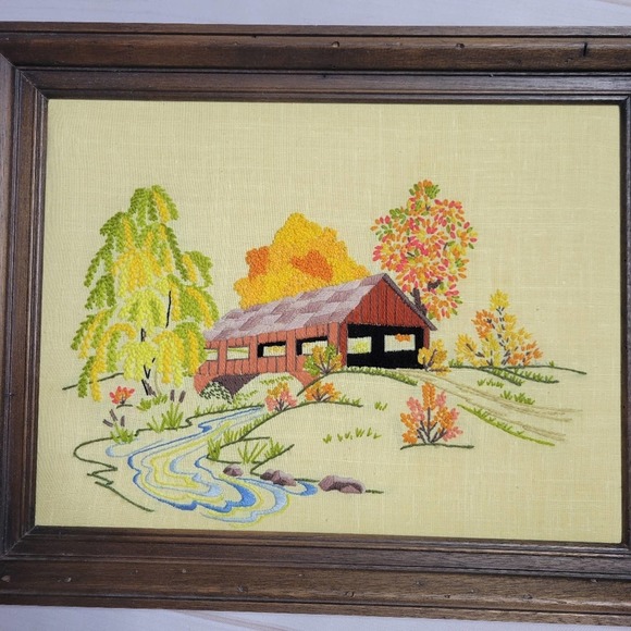 Vintage 70s Framed Crewel Embroidery Wall Art - 15"x19" - Picture 2 of 6